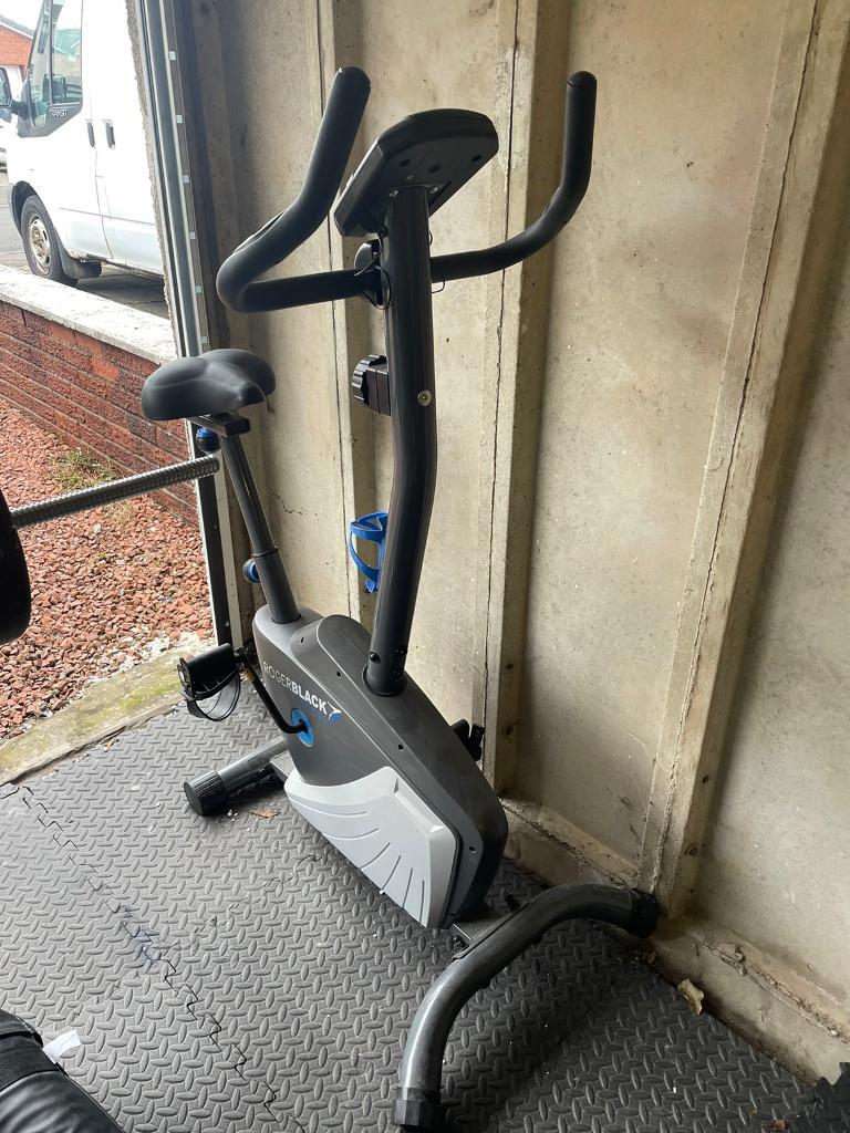 Roger black fitness bike | in Paisley 
